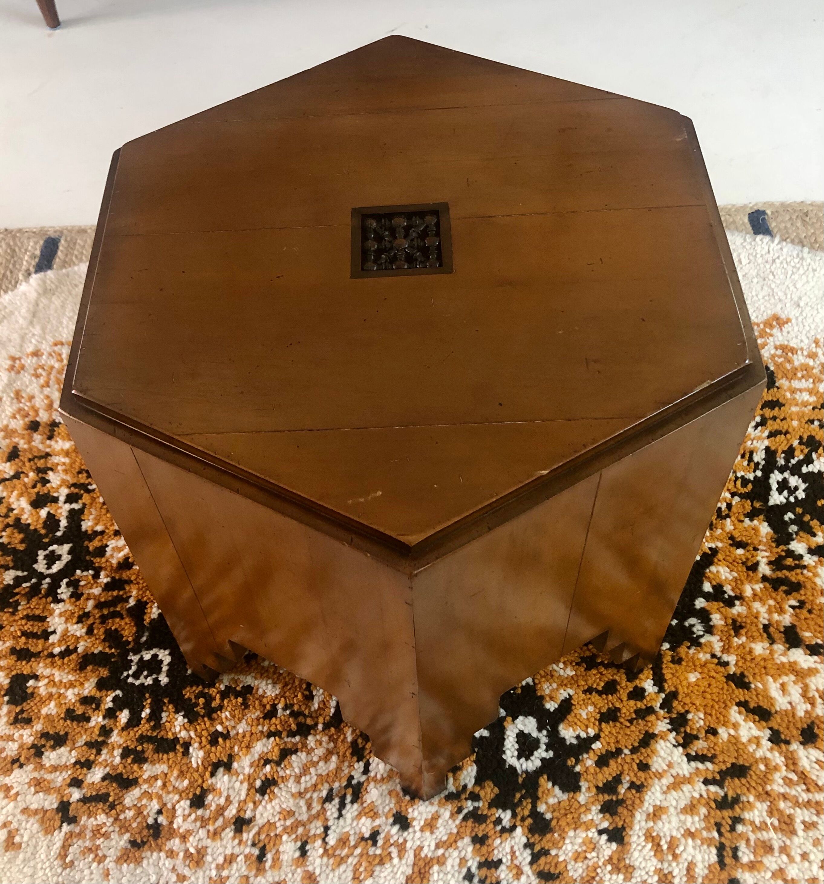 Bedside, coffee table, roche Bobois sofa tip