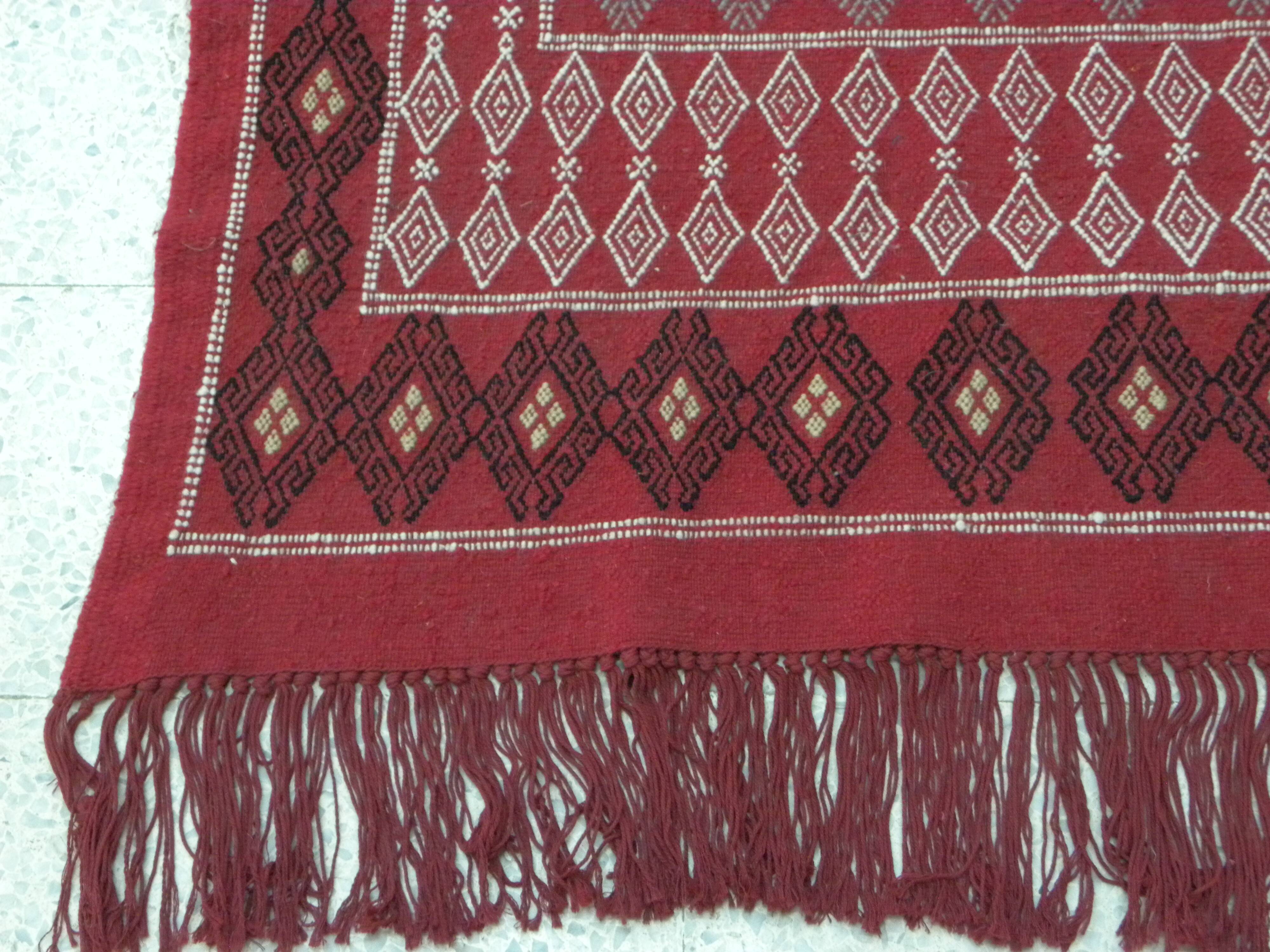 Hand-knotted Red Tunisian Ethnic Berber Wool Rug Margoum