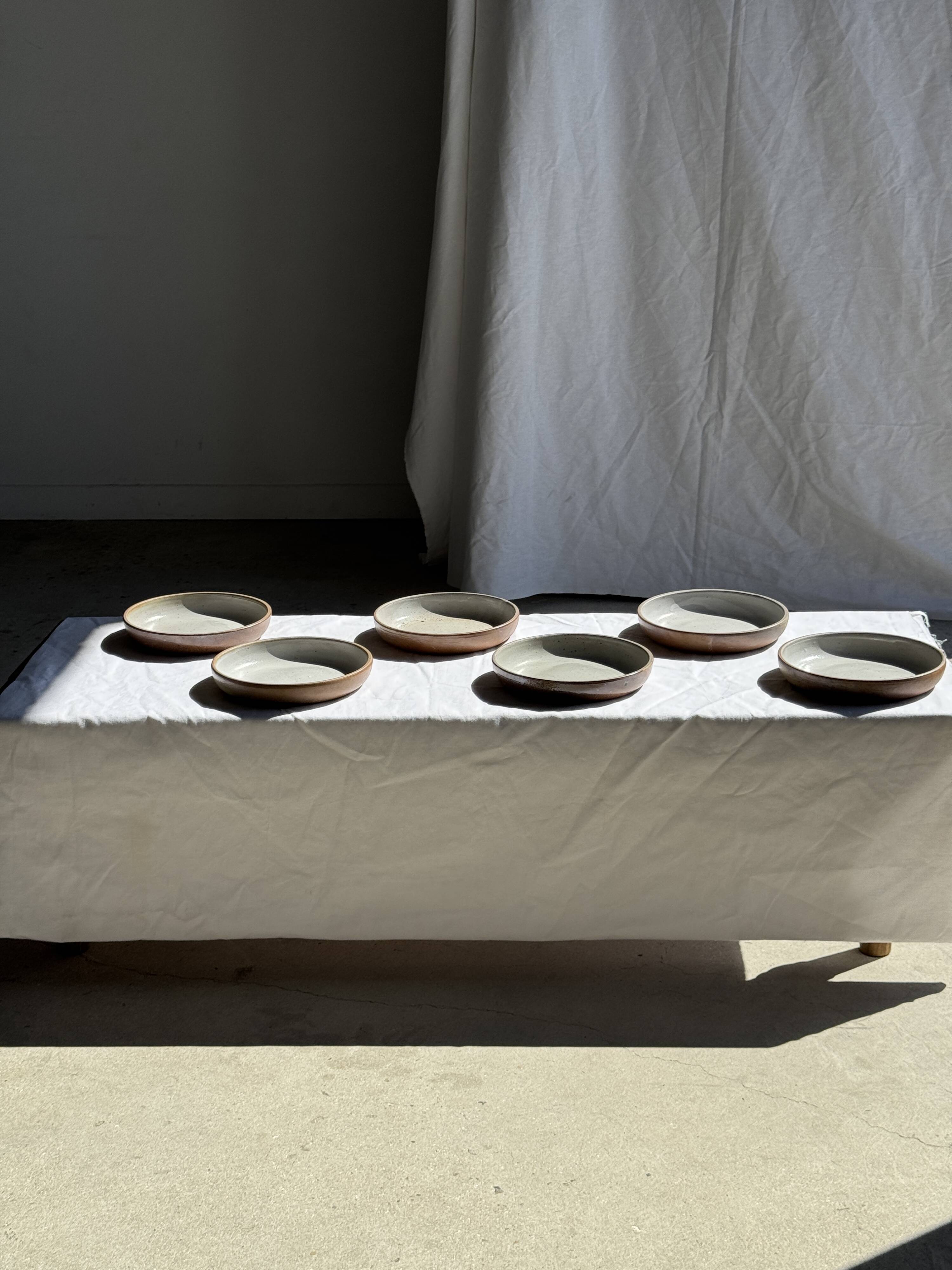 Set of 6 handmade ceramic deep plates in glazed beige D19.5 H4
