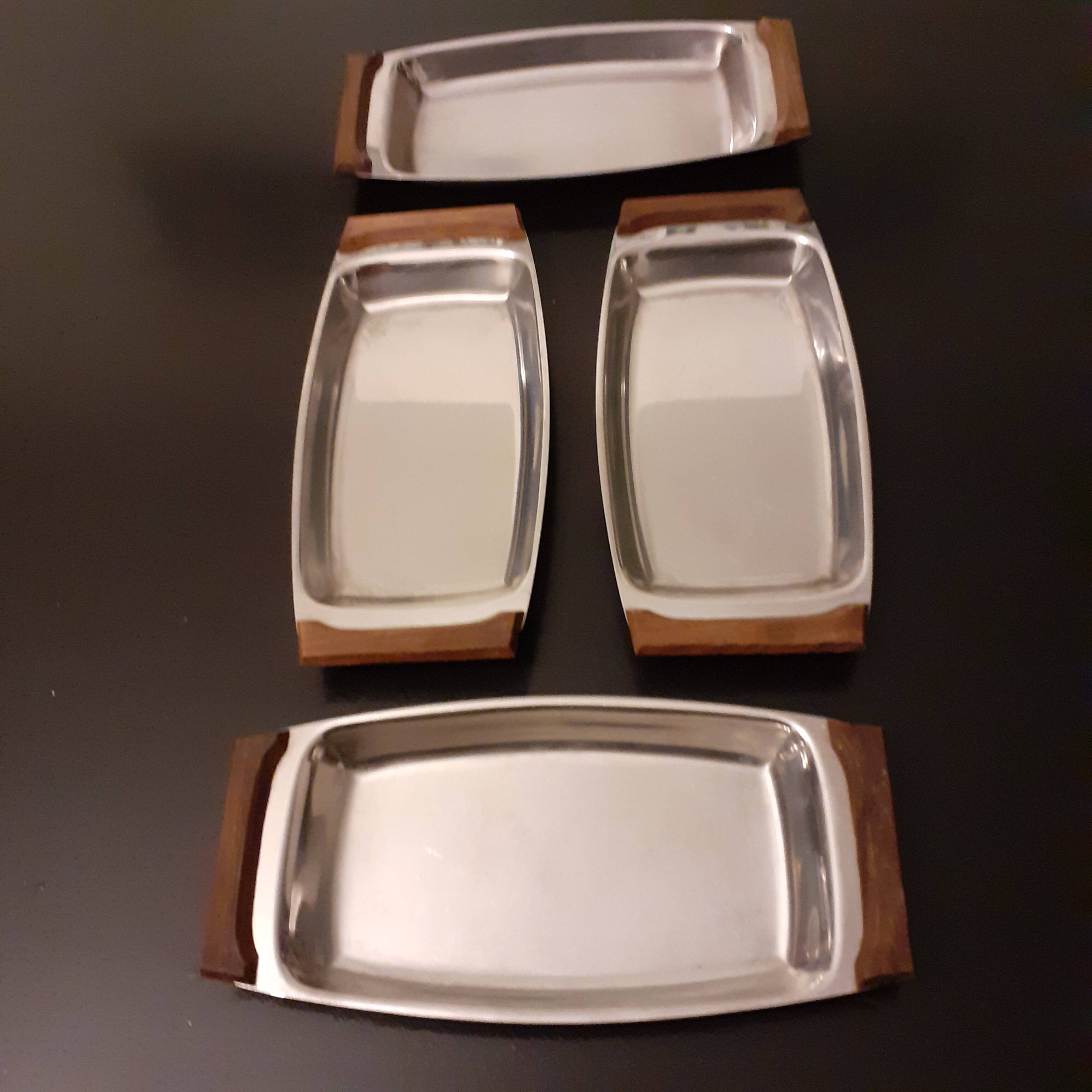 Stainless steel dishes