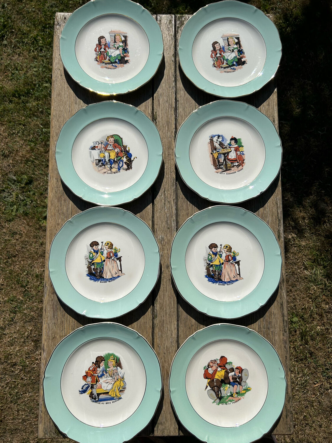 Set of 8 dessert plates tales of Perrault