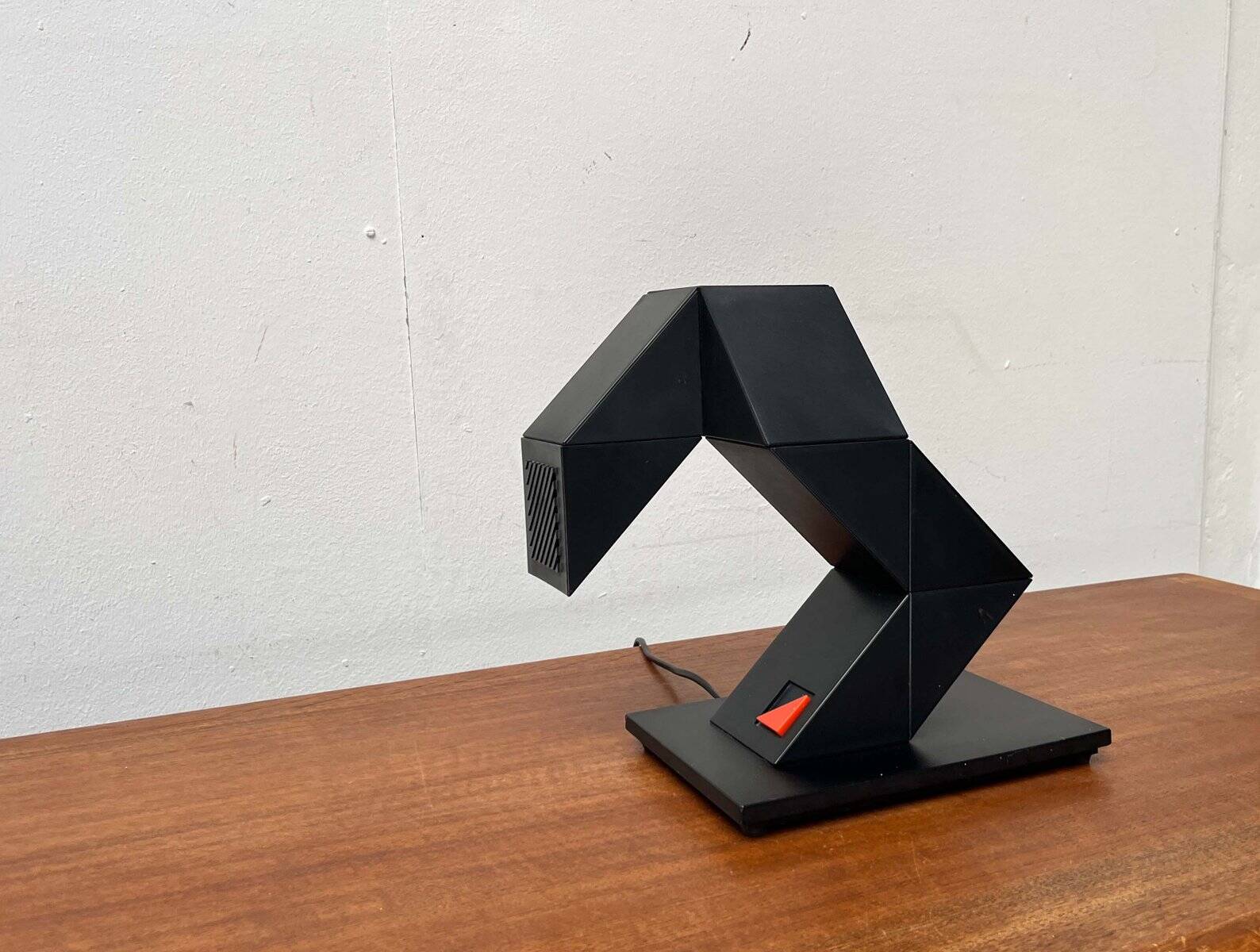 Flexible table lamp Z-Lite Zig Zag postmodern model, 1980s