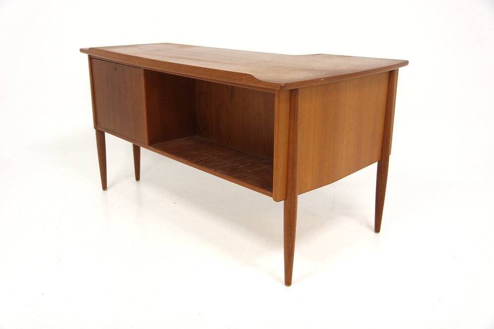 Scandinavian teak desk, Göran Strand, Lelångs Möbelfabrik, Sweden, 1950