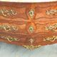Commode tombeau en bois rose de style Louis XV dessus marbre