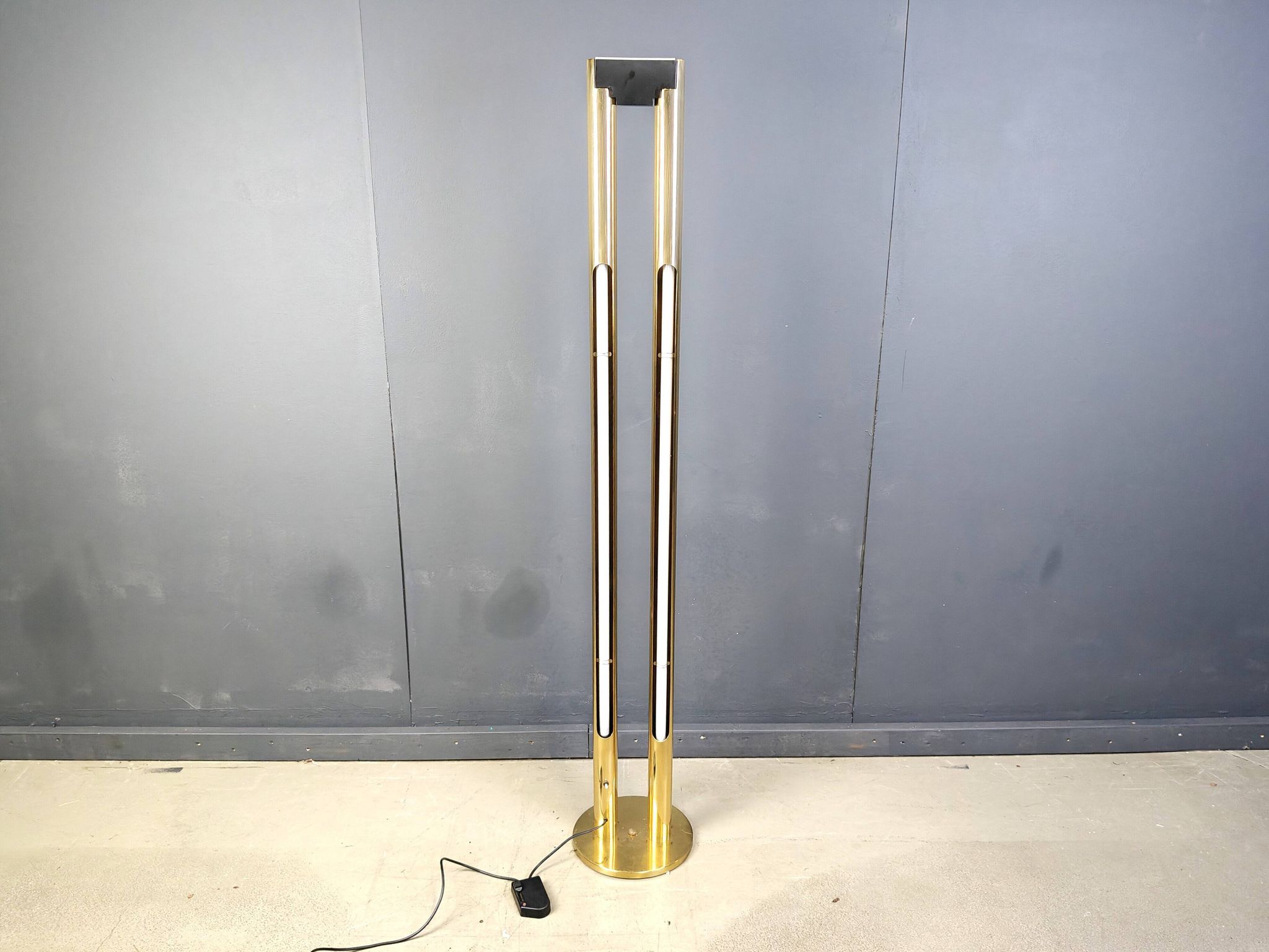 Vintage brass tube light floor lamp, 1980s
