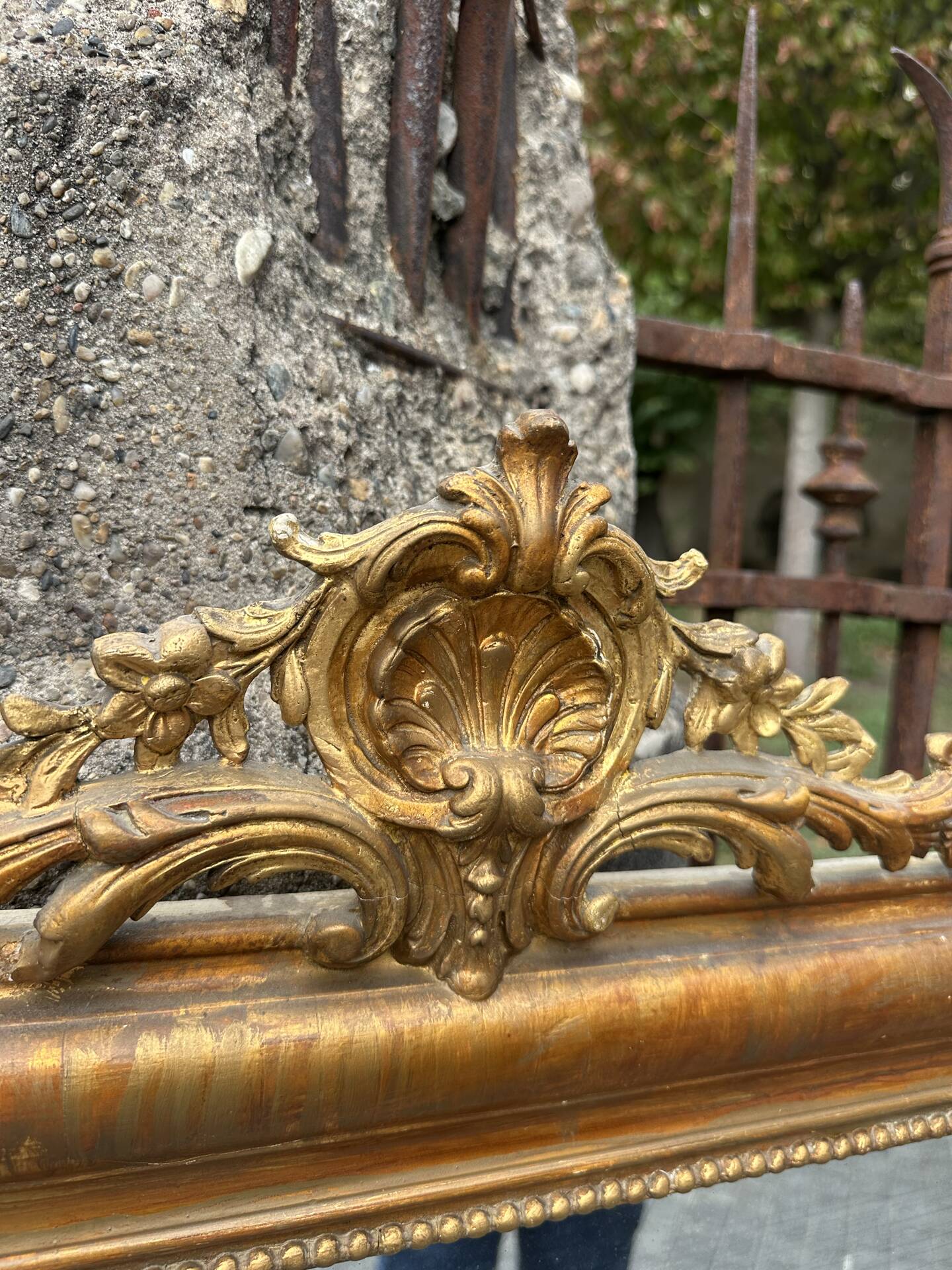 Miroir Louis Philippe à fronton