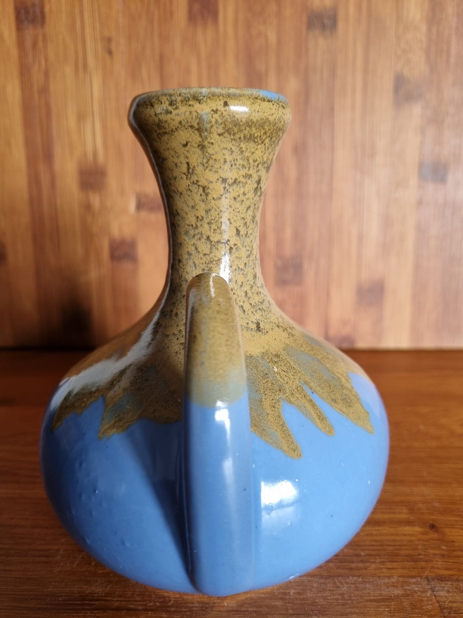 Vintage Alpho vase with beige flame blue ceramic handles