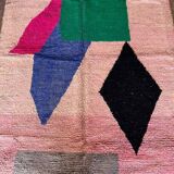 Off-white Moroccan rug with colorful patterns, 250cm x 150cm