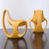 Space Age chair in the style of Danielle Quarante.