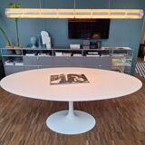 Knoll 198 table