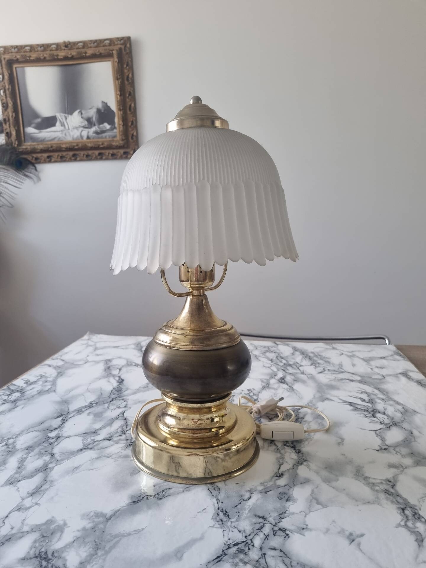 Lampe doré opaline vintage
