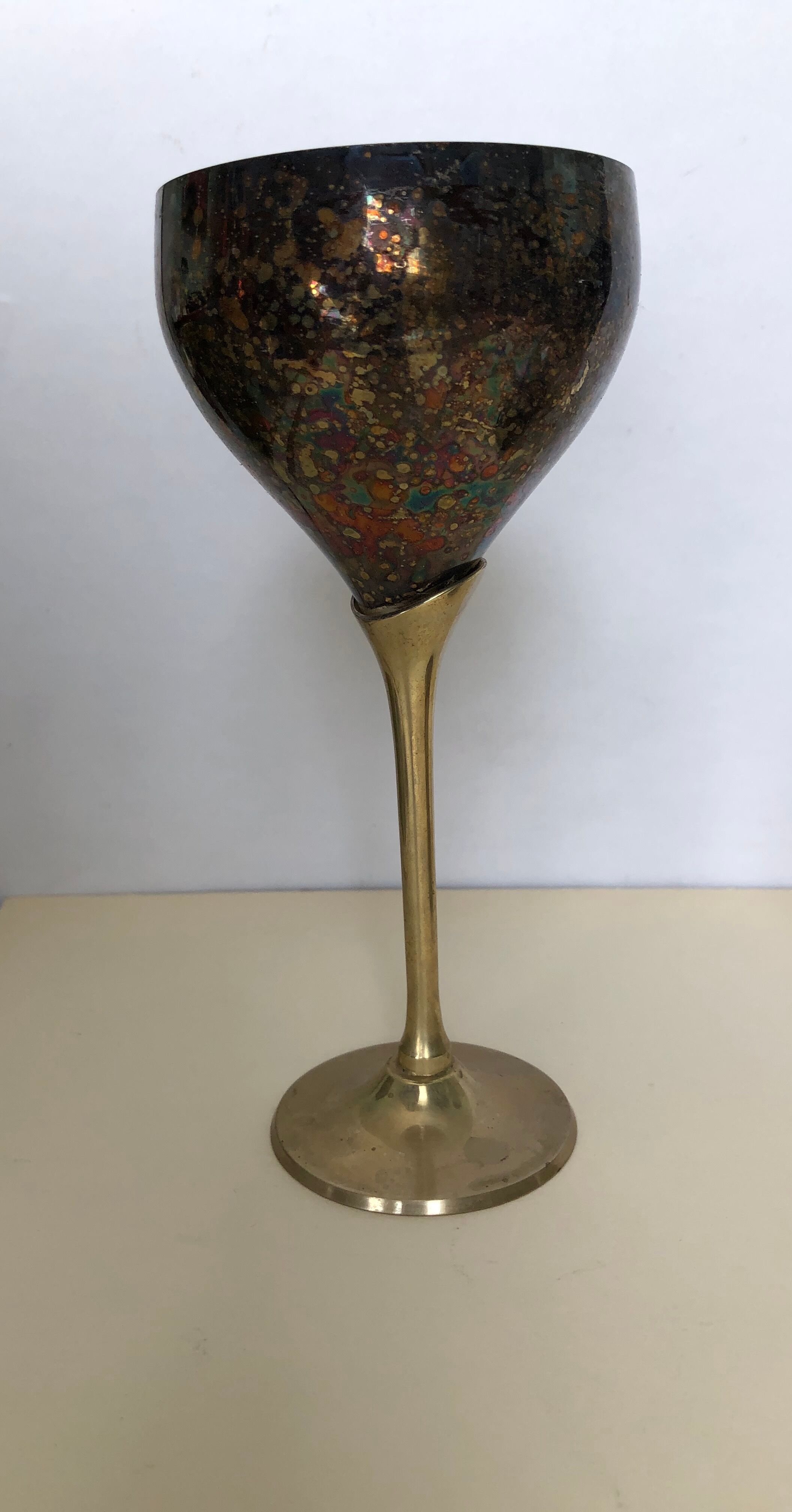Metal glass