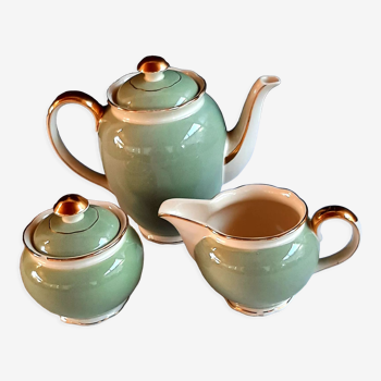 Teapot, sugar bowl and milk jug