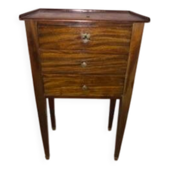 BEDSIDE TABLES