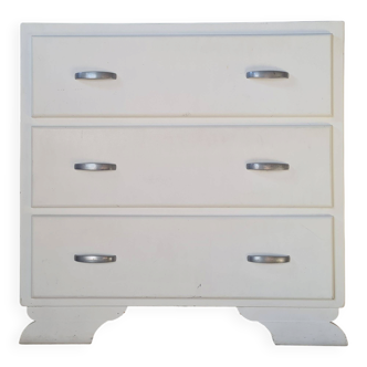 White vintage commode from the 1960s.