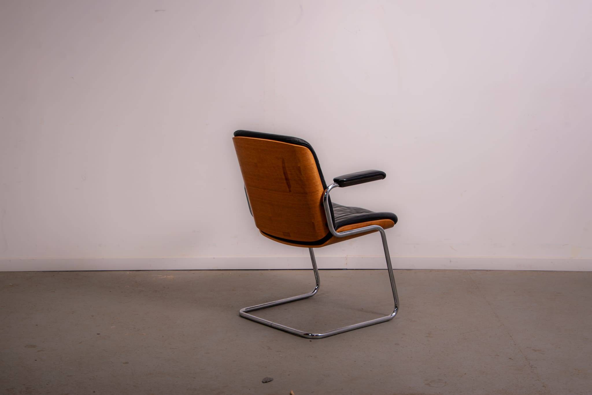 Chaise de réunion de bureau Karl Dittert pour Giroflex, vers 1986