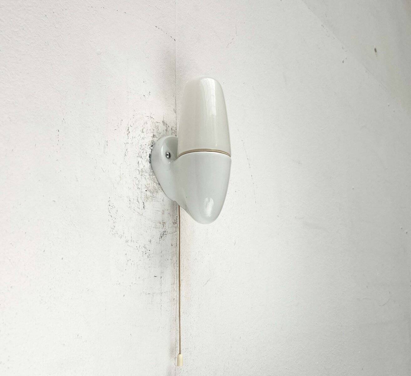Mid-Century Modern German Ceramic 6065 Sconce by Wilhelm Wagenfeld for Lindner, 1950s