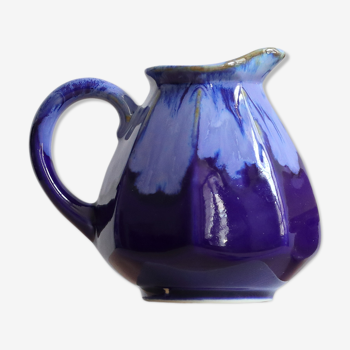 Art deco pitcher in blue flaming sandstone by Alpho