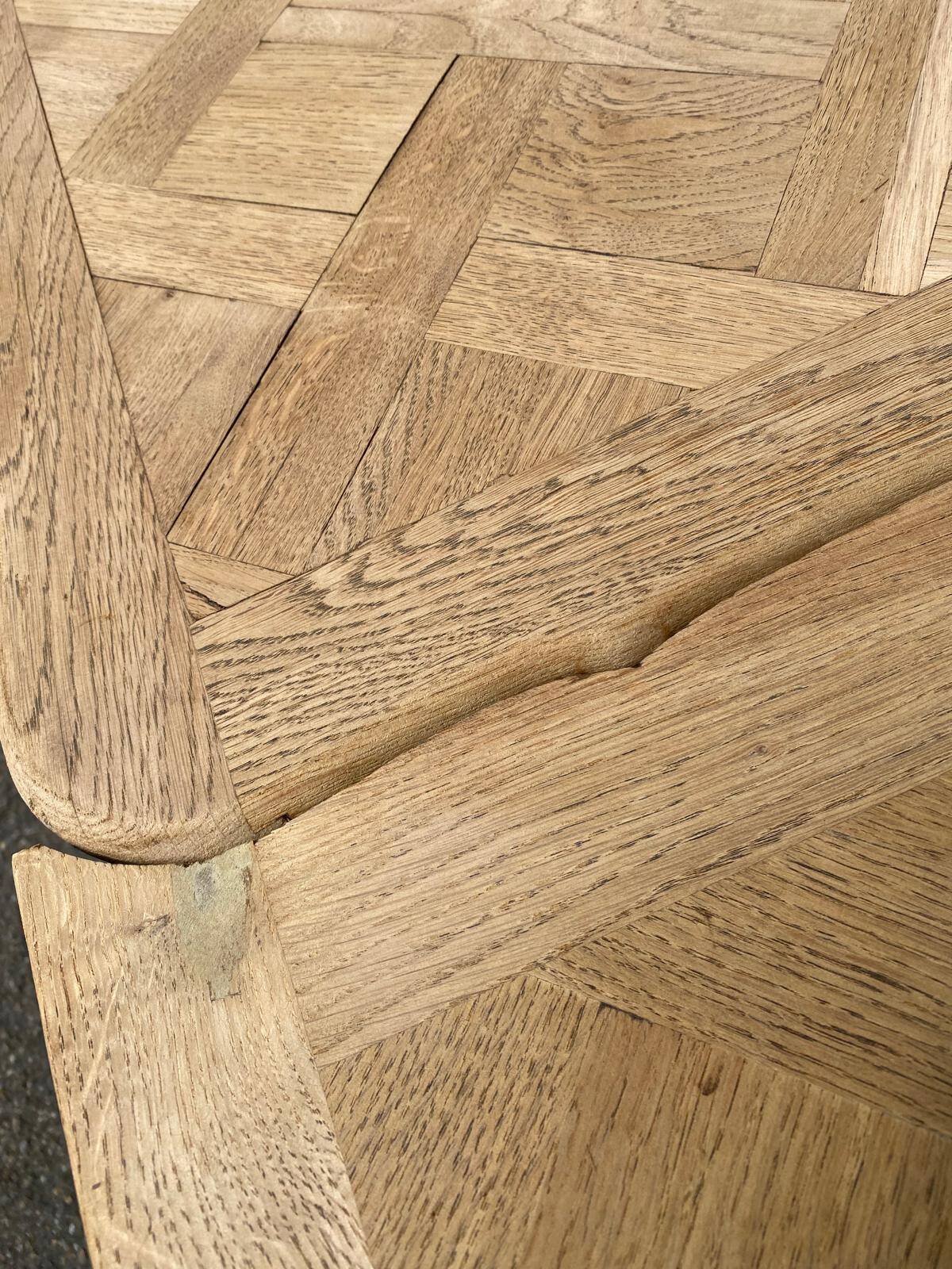 Renovated Louis XV extendable dining table in solid oak 120-200cm