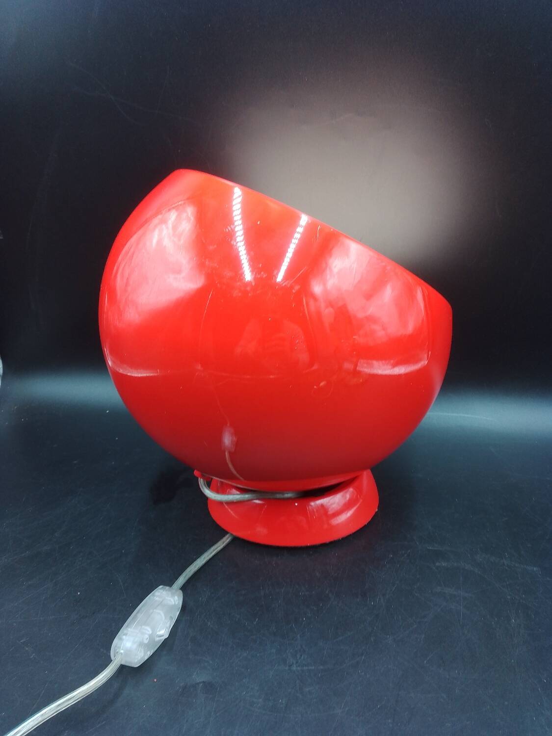 Rare vintage & designer red metal bouboule aluminor mood table lamp