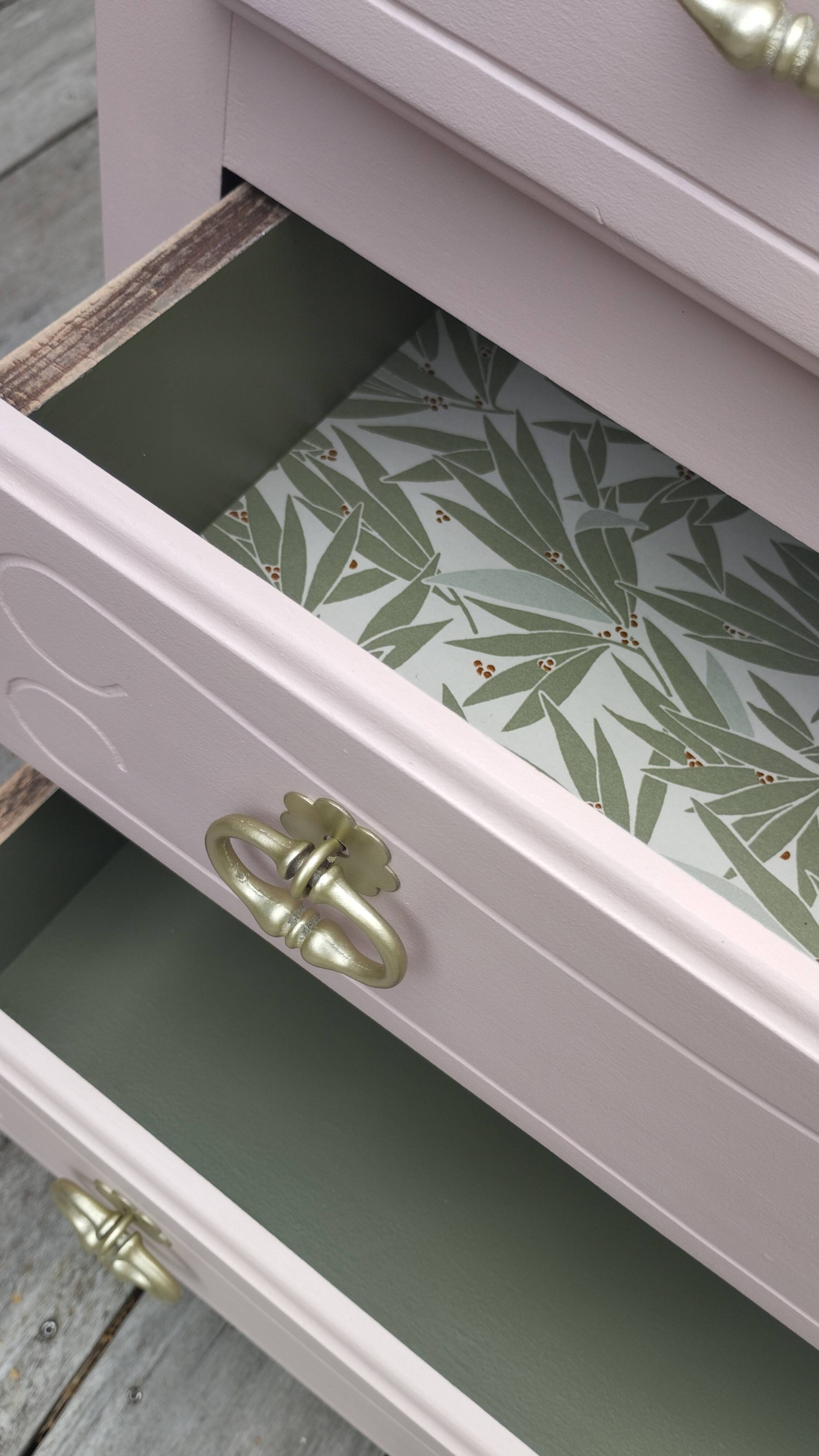 Alba chest of drawers