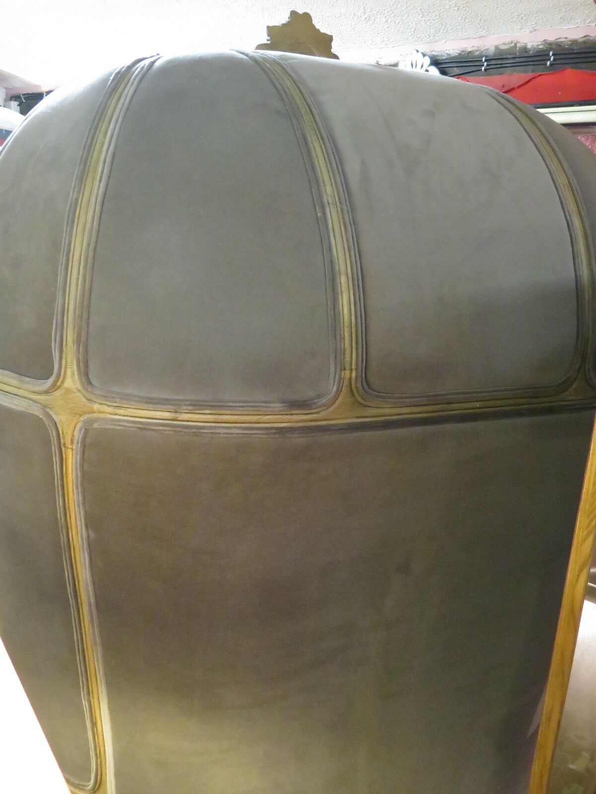 Louis XV-style double cathedral seat/ chair