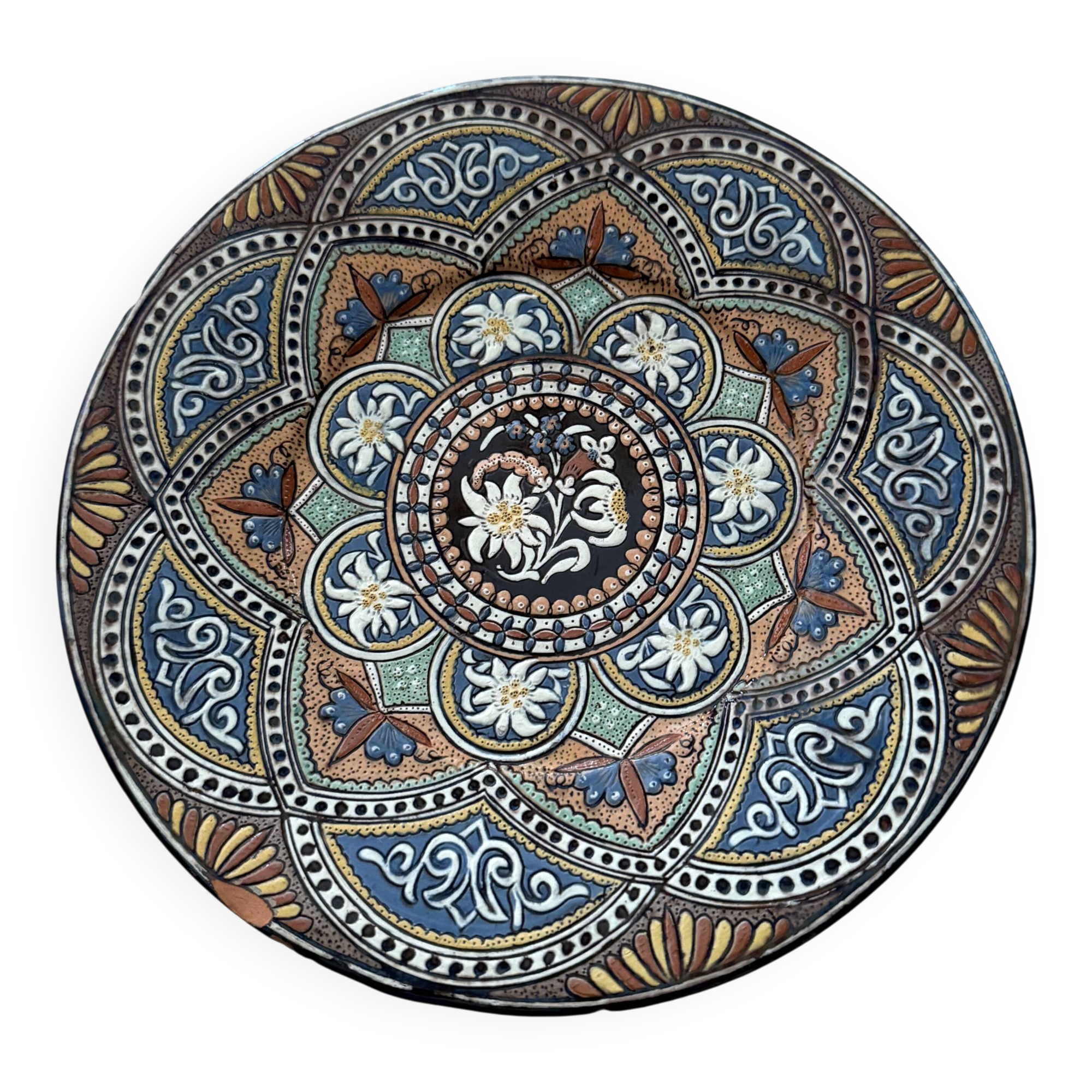 Majolica plate Thoune