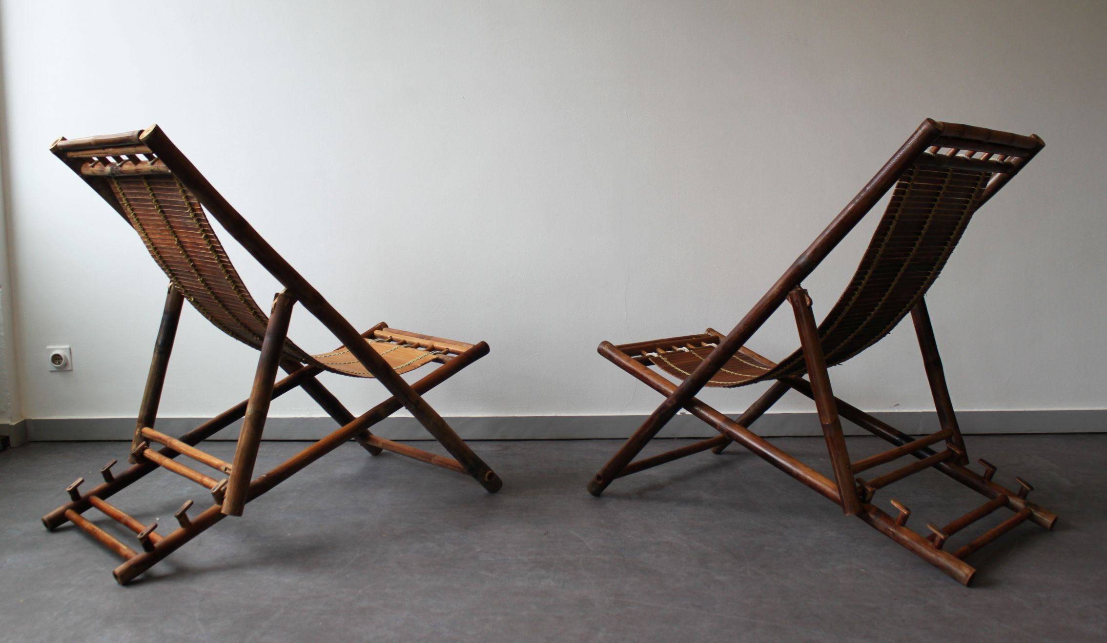Paire de chiliennes en bambou, 70's.