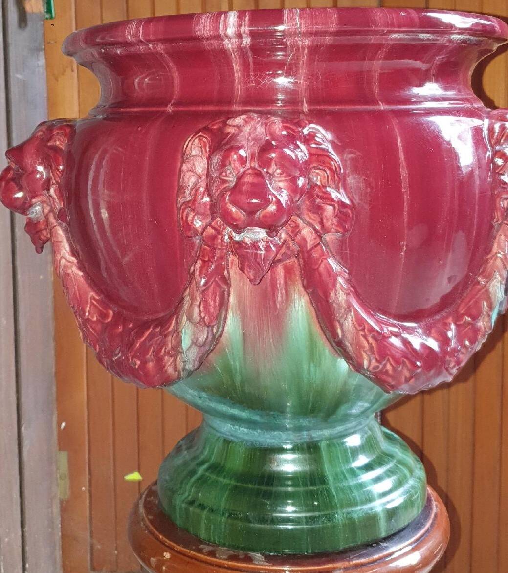 CLEMENT POT ON COLUMN CLEMENT MASSIER