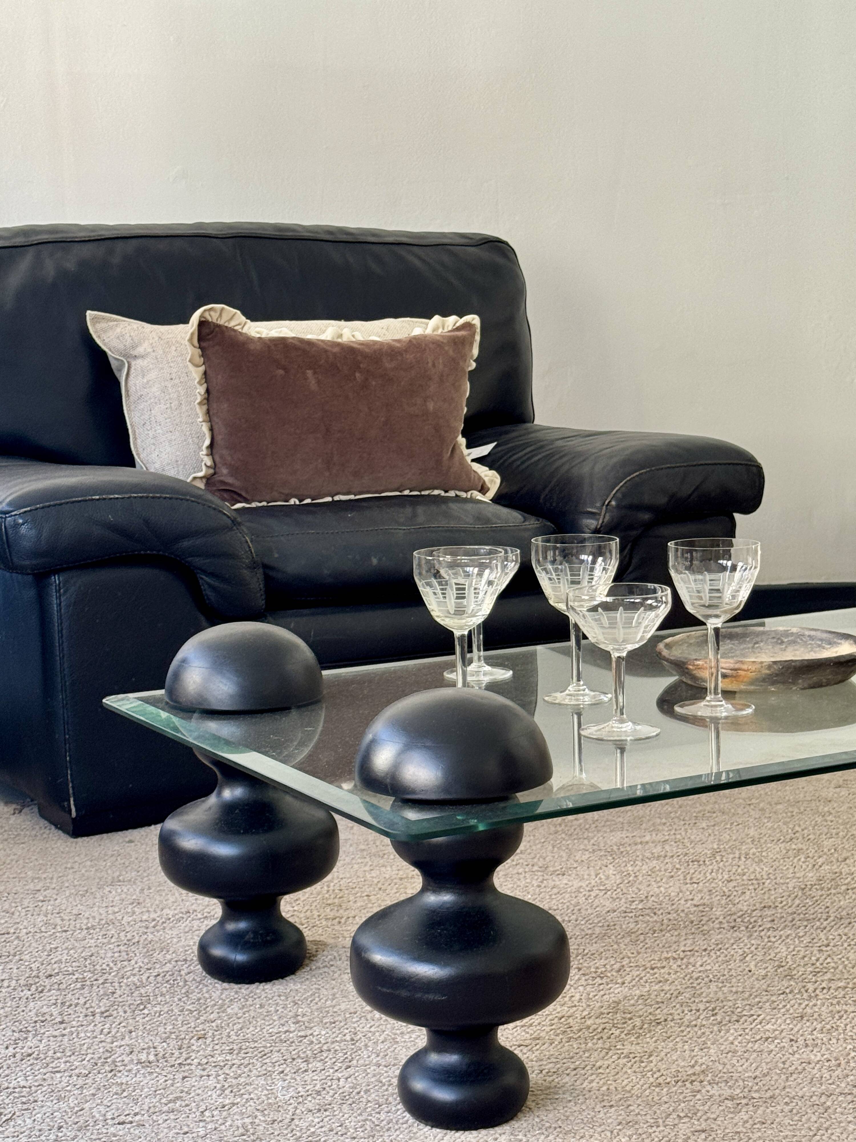 Table basse en verre et bois de manguier