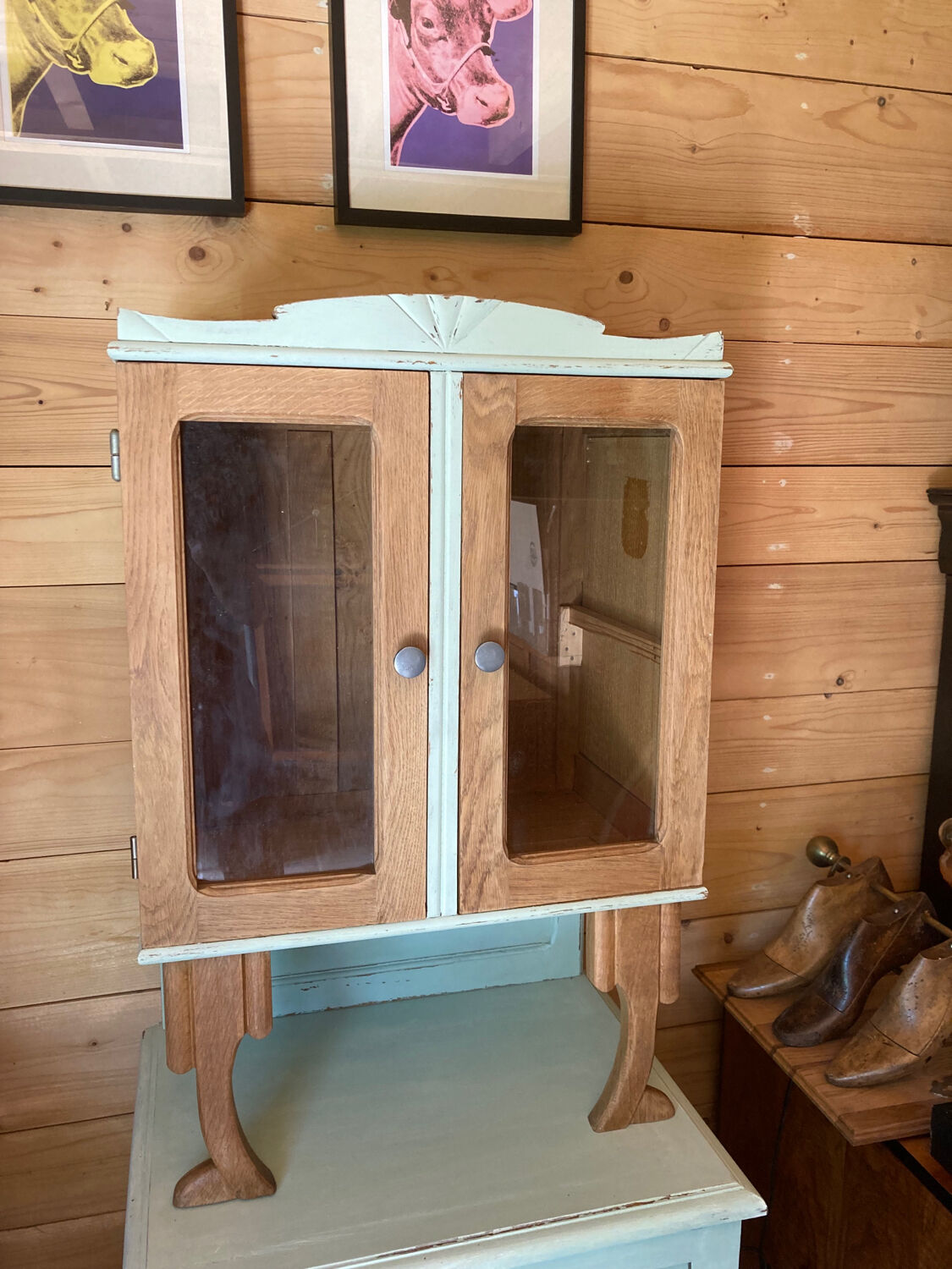 Children's room furniture