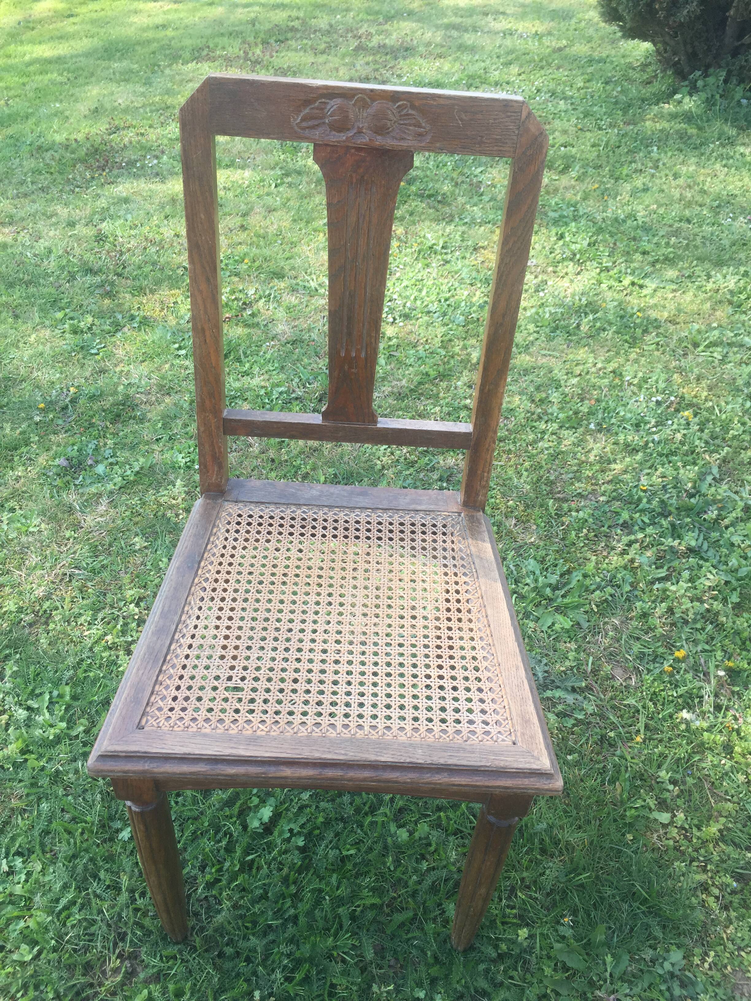 4 Deco chairs cane