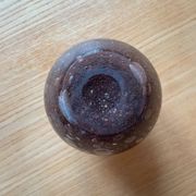 Petit vase marron en verre soufflé vintage