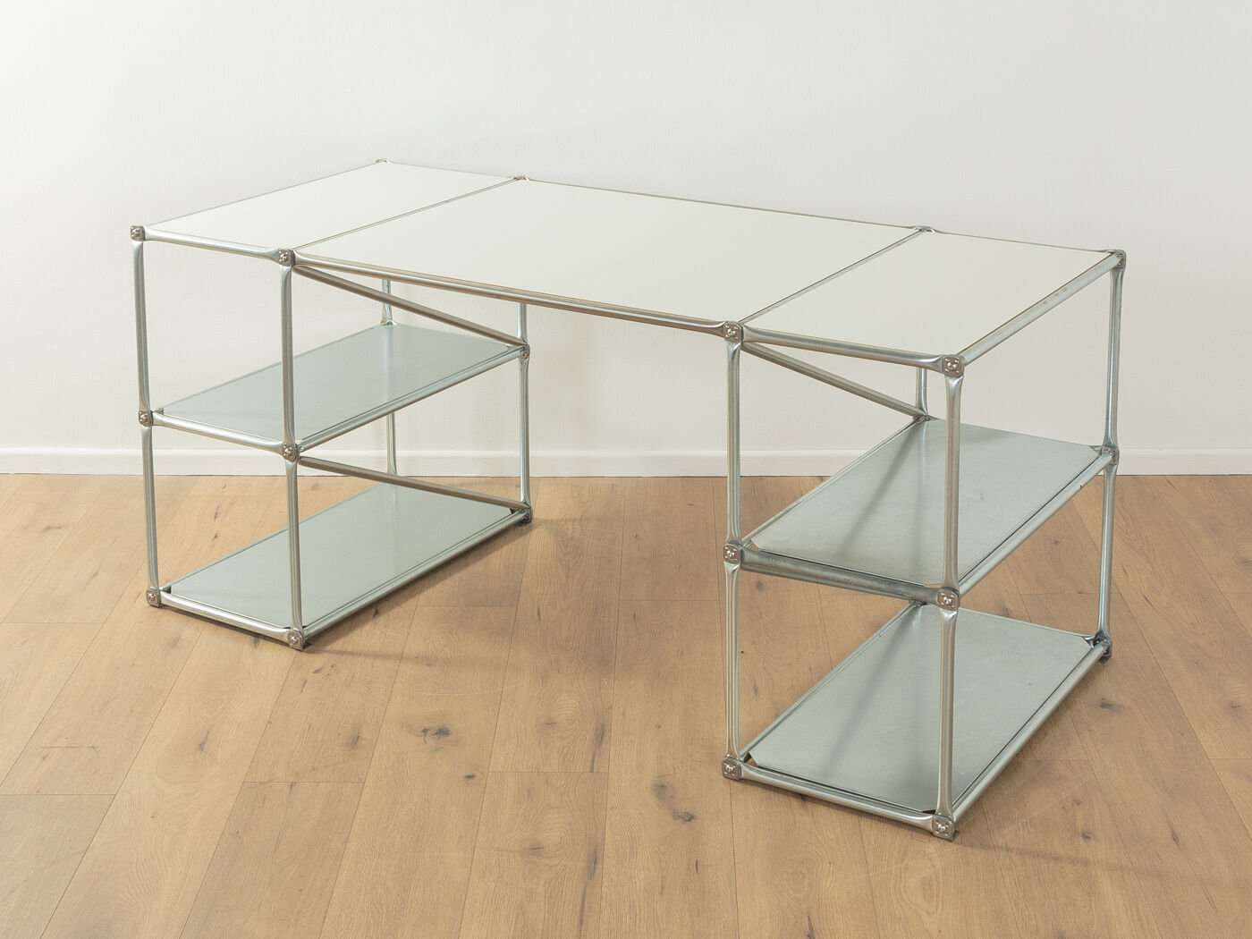 Desk by System 180 from the 1980s