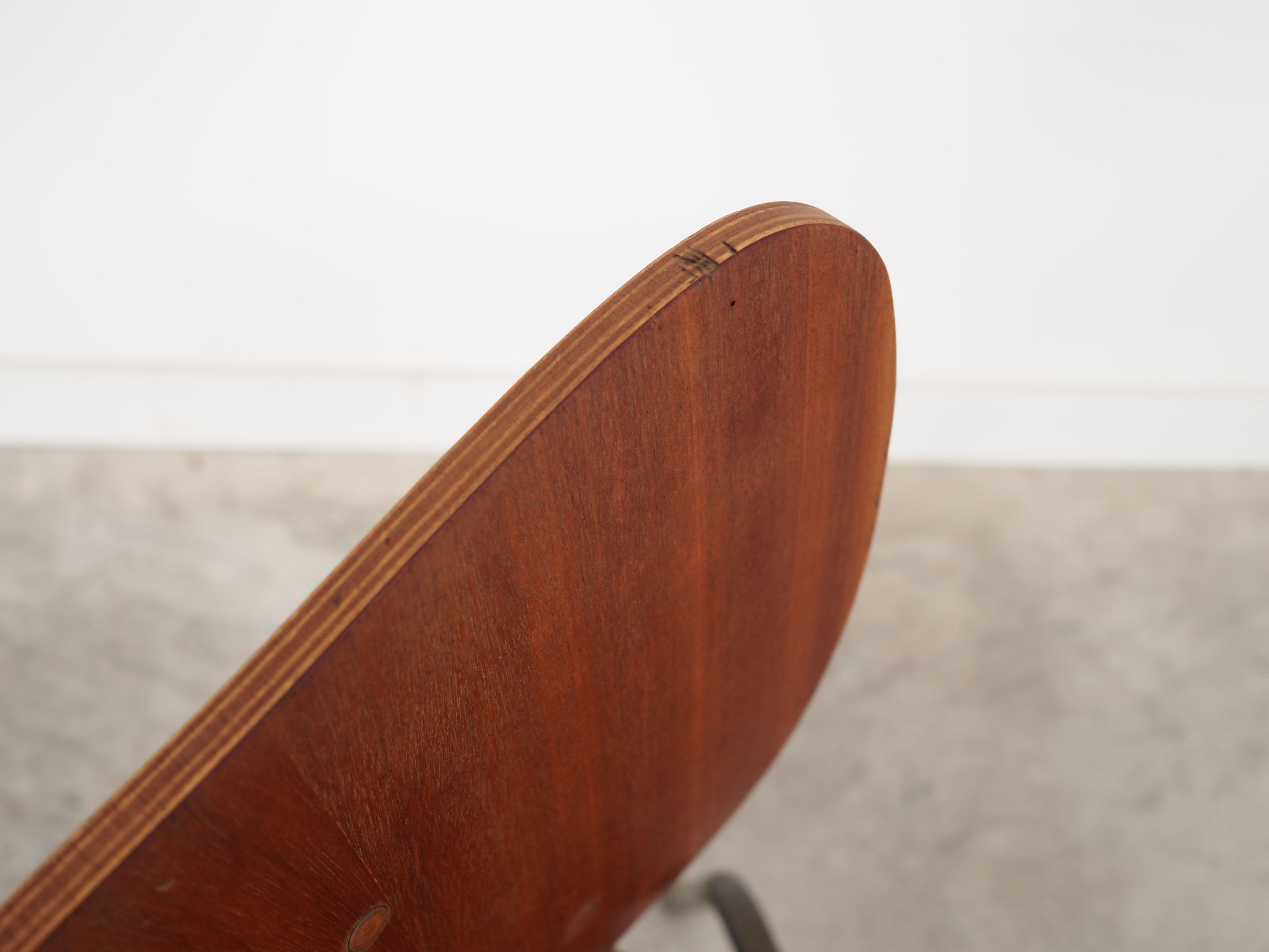 Chaise en teck, design danois, années 1960, production: Danemark