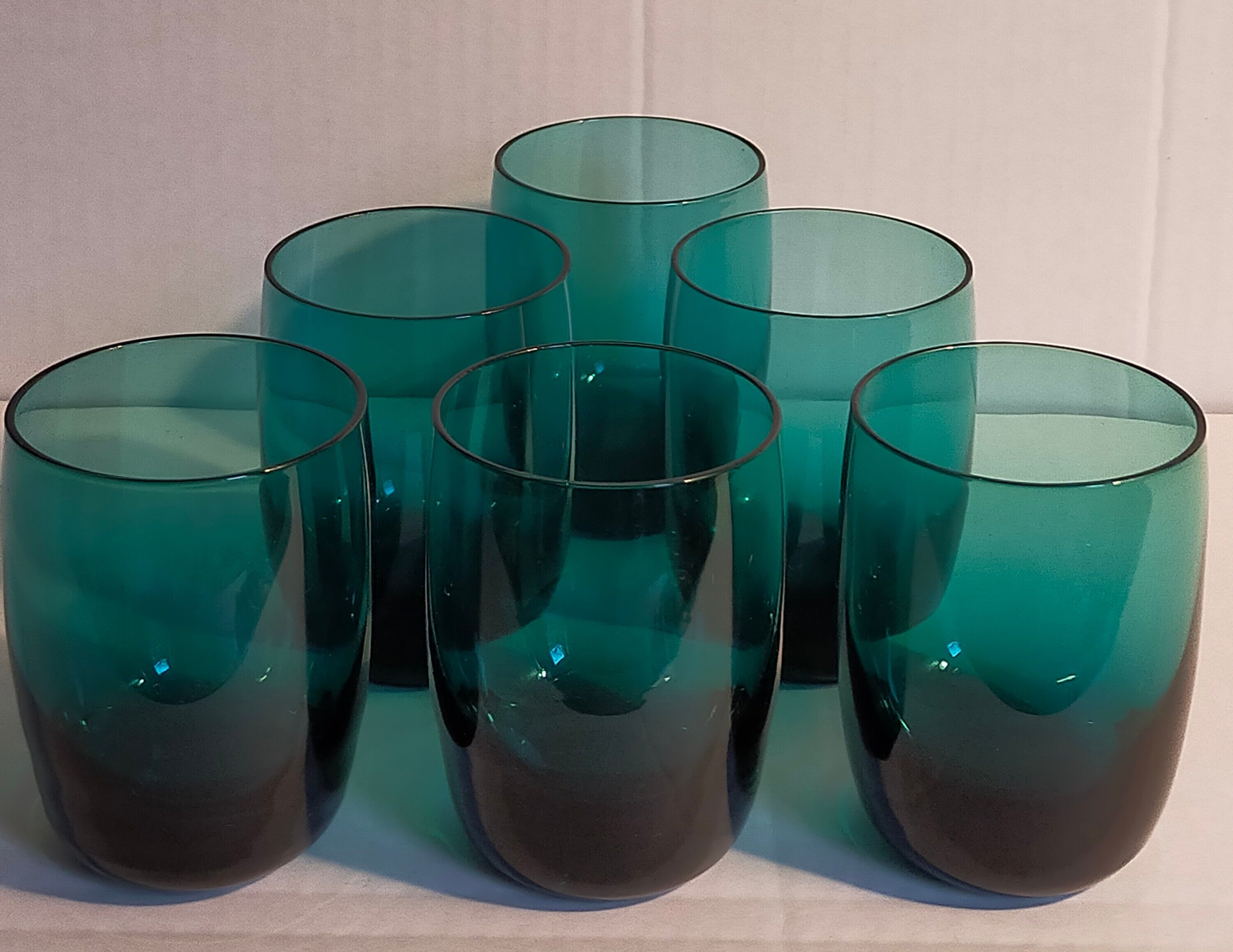 Six verres de verrier bleus paon vintages