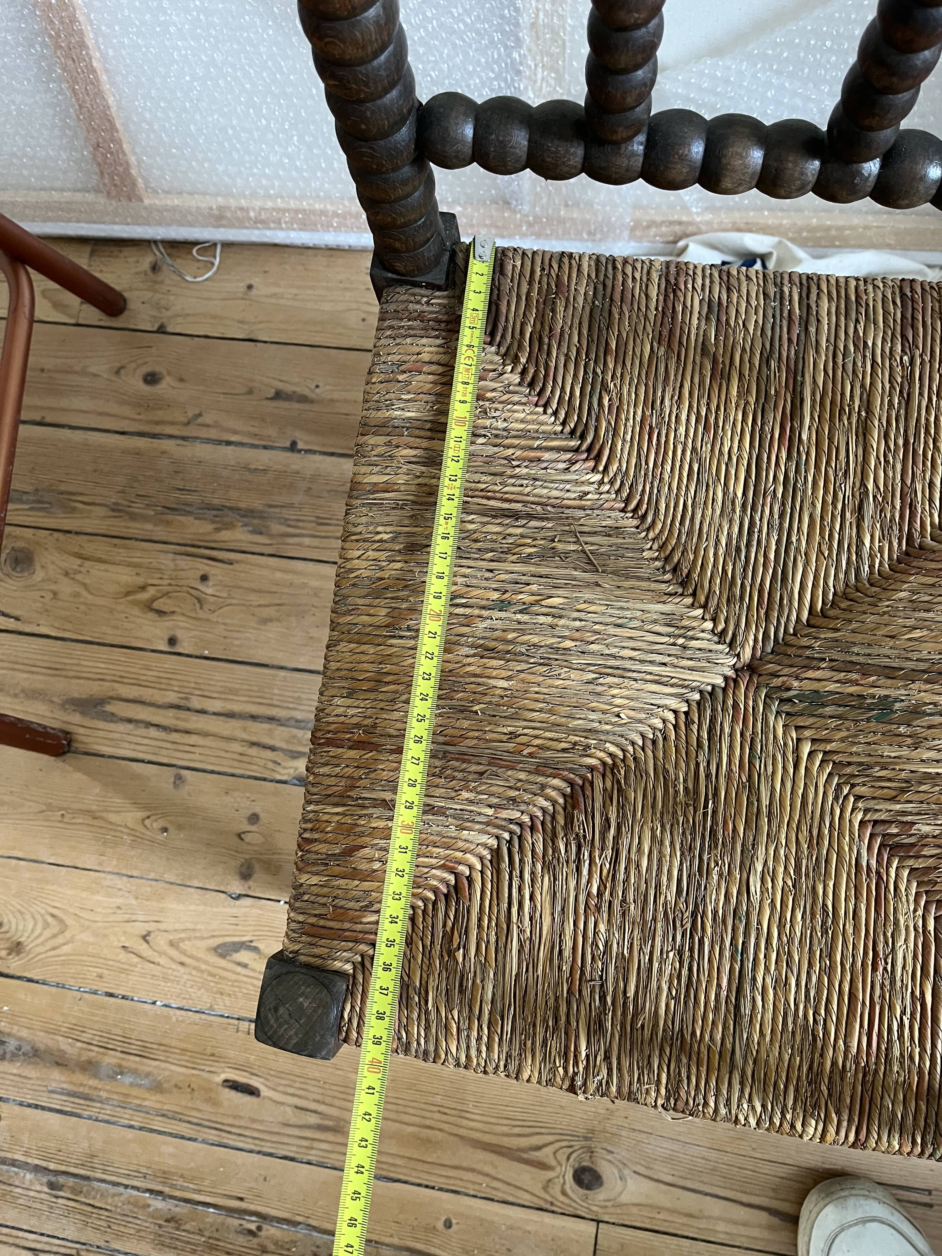 Turned wood corner chair