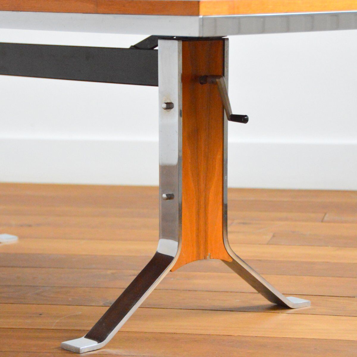 Transformable table 60/70