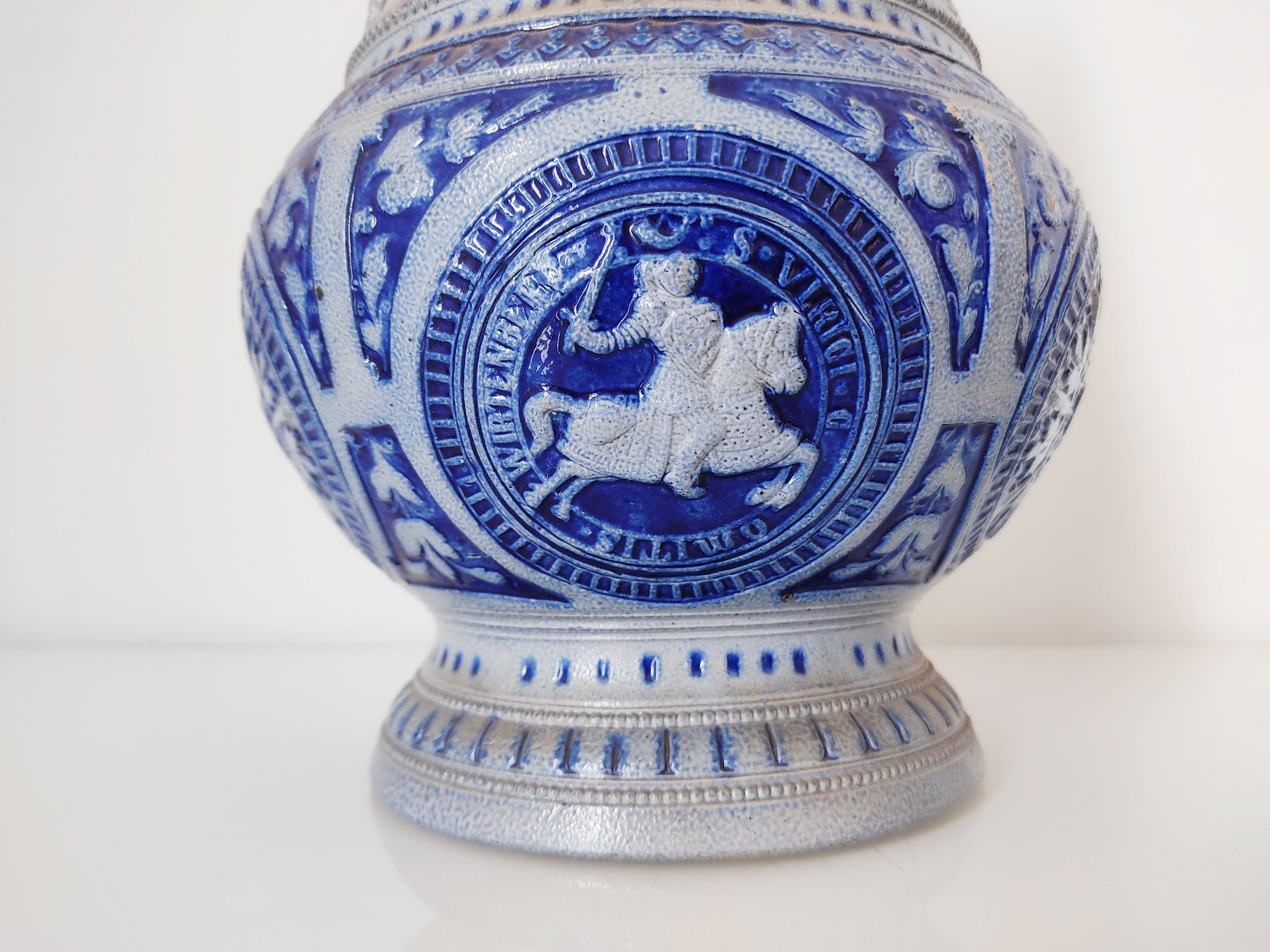 German sandstone jug decoration medieval kings