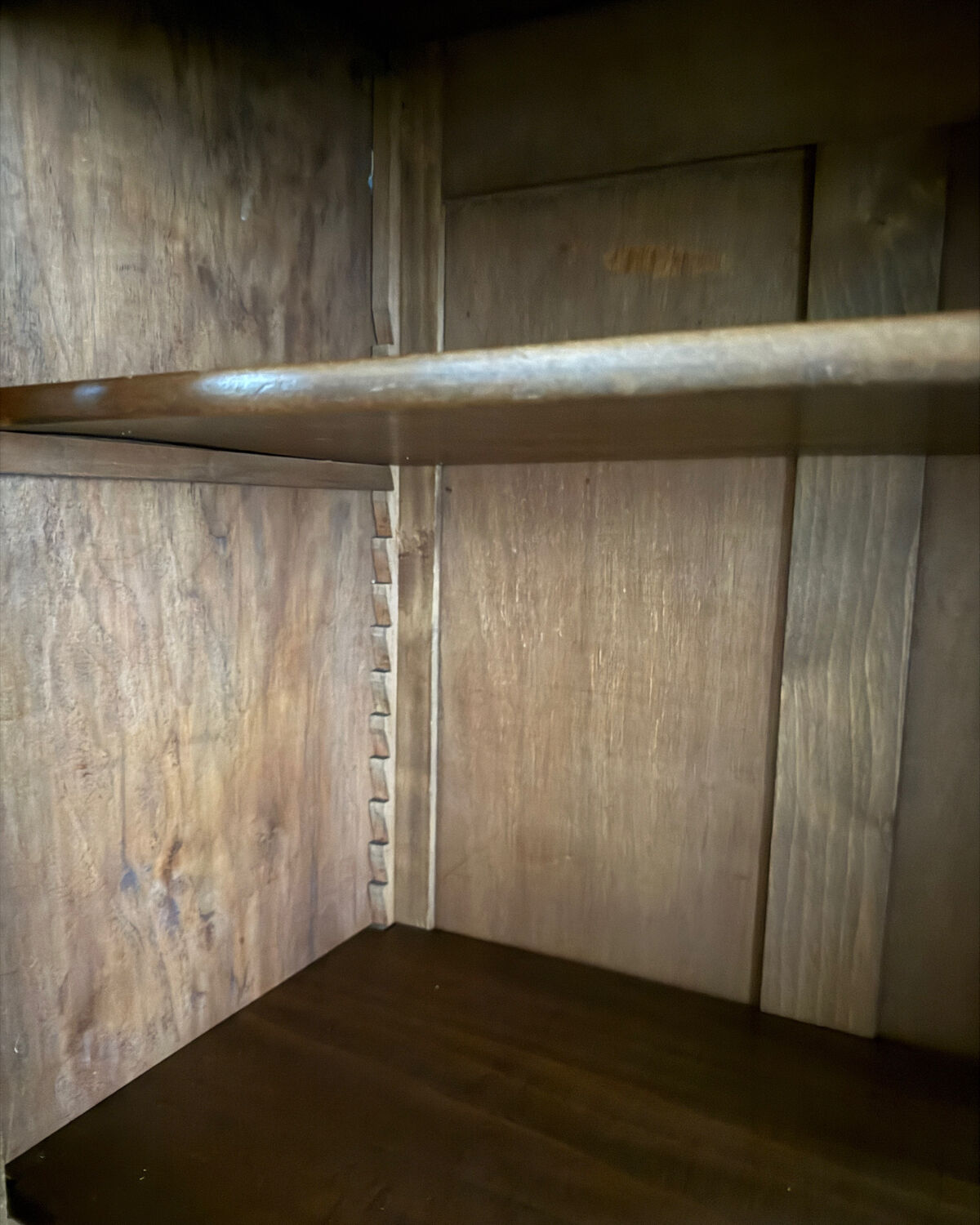 Old library with grilles (renovated)