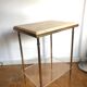Guéridon table d’appoint métal doré et marbre