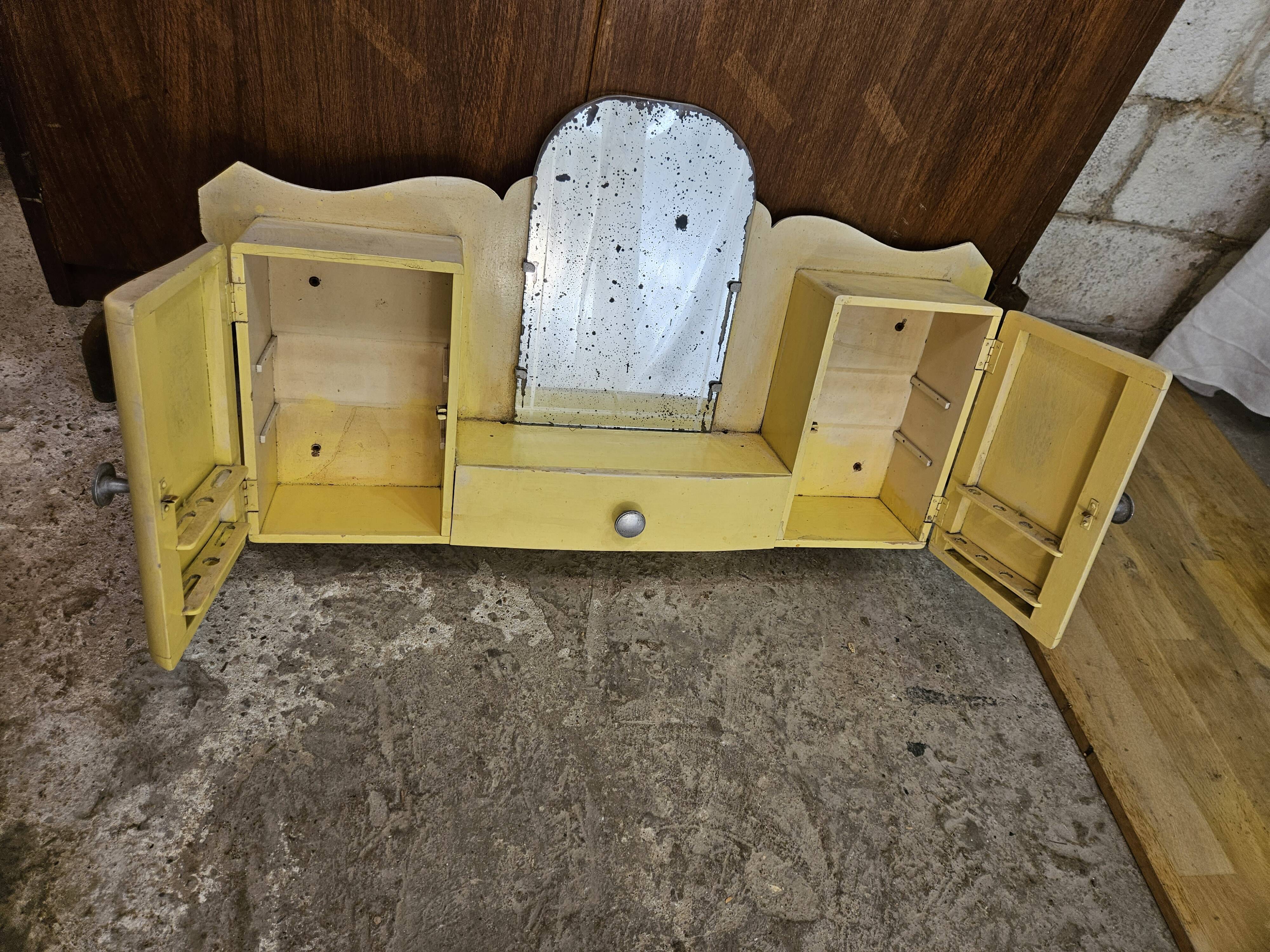 Armoire à pharmacie / armoire de toilette 1930