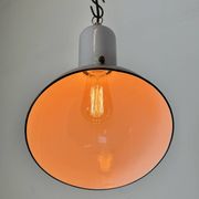 Lampe à suspension industrielle en émail gris, années 1960