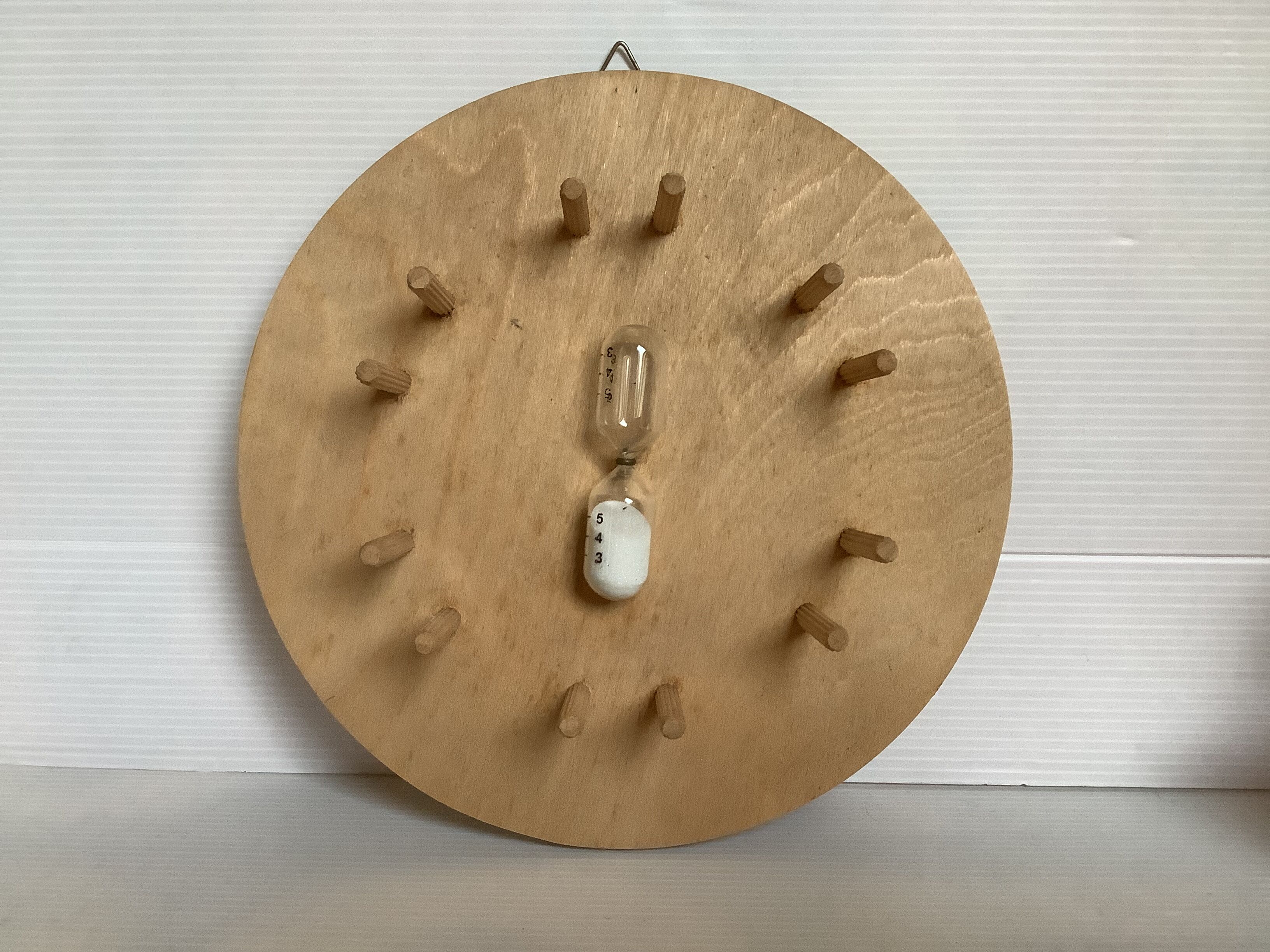 6 wooden egg cups hourglass wall mount Scandinavian wood