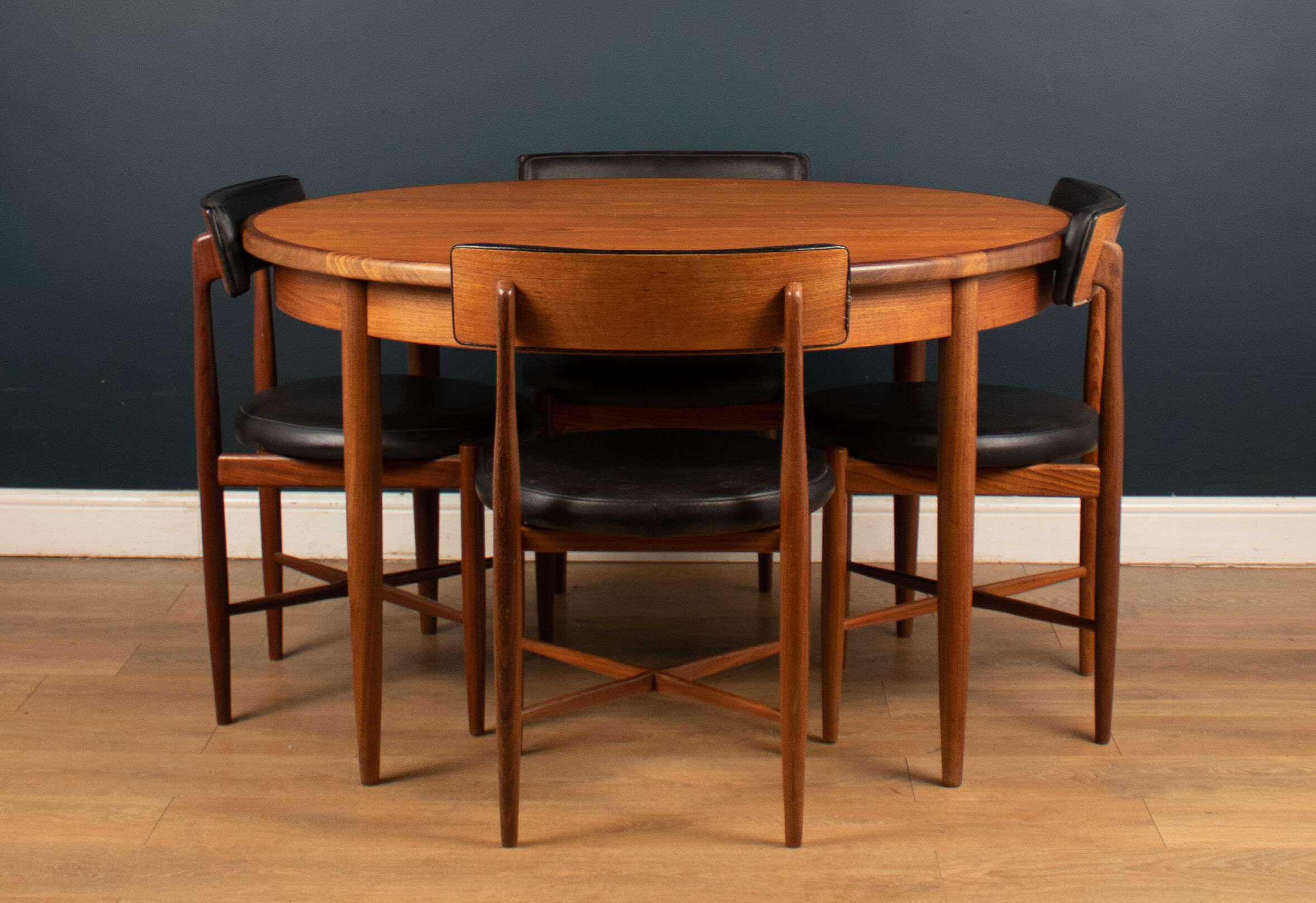 Table à manger et 4 quatre chaises GPlan Fresco par Victor Wilkins