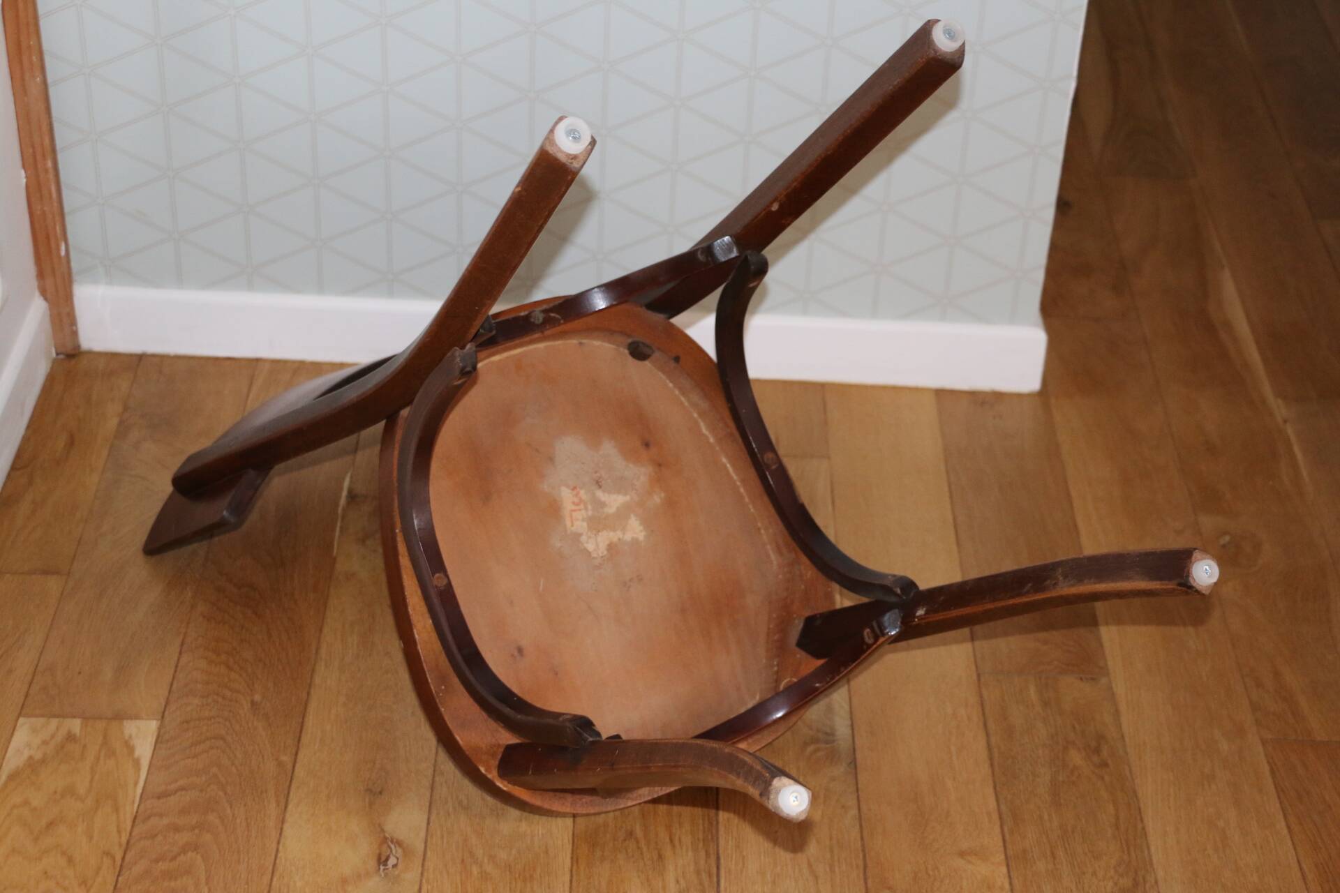 Baumann chair wide back No. 30 dark beech