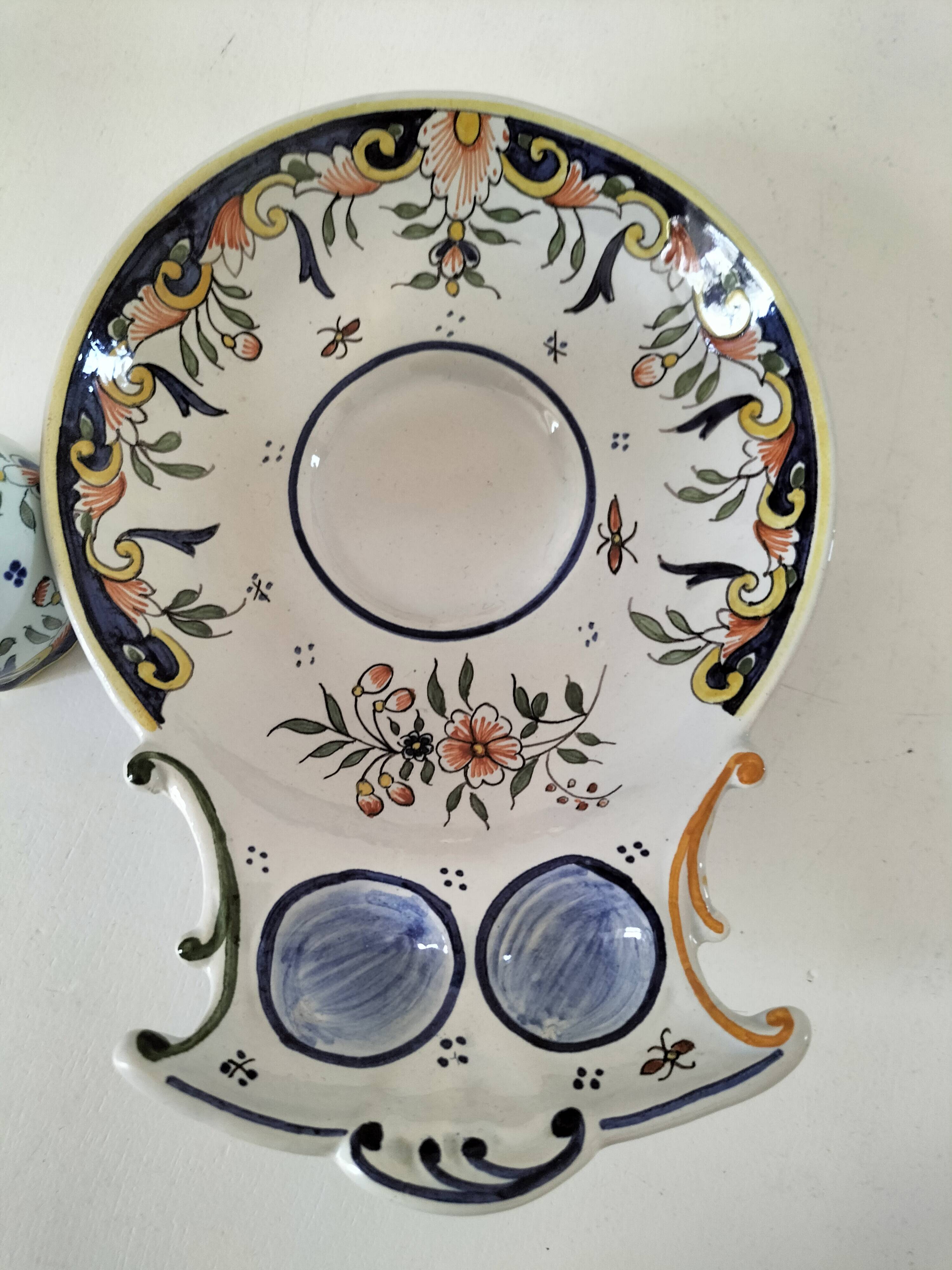 Geo Martel egg service Desvres no. 1687 – Lambrequin decoration