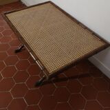 Table basse en teck sculpté et cannage 1970
