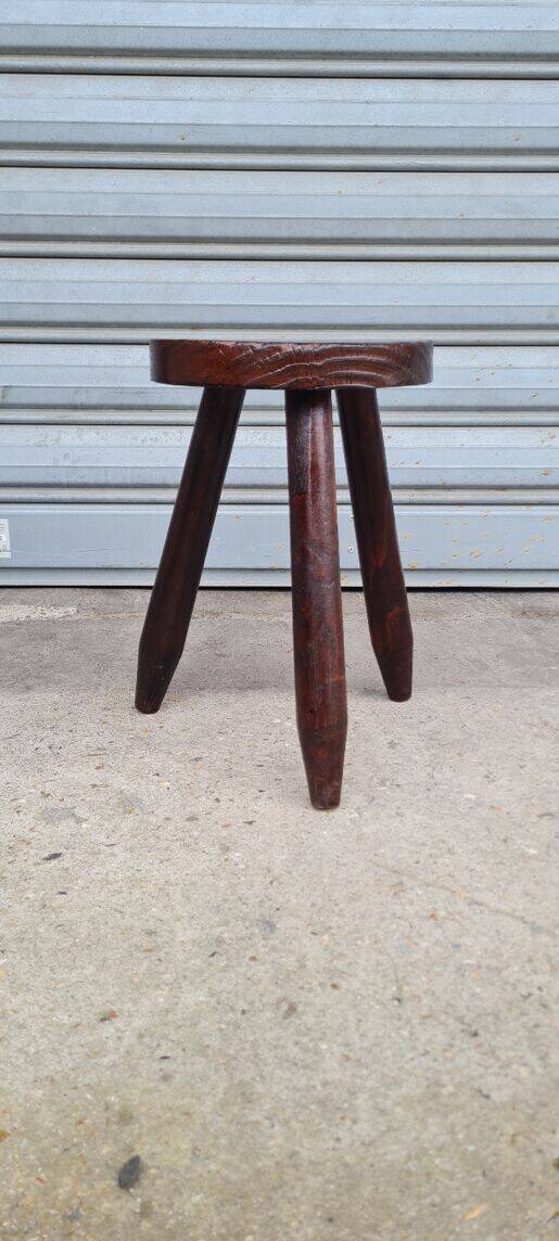 Tabouret tripode