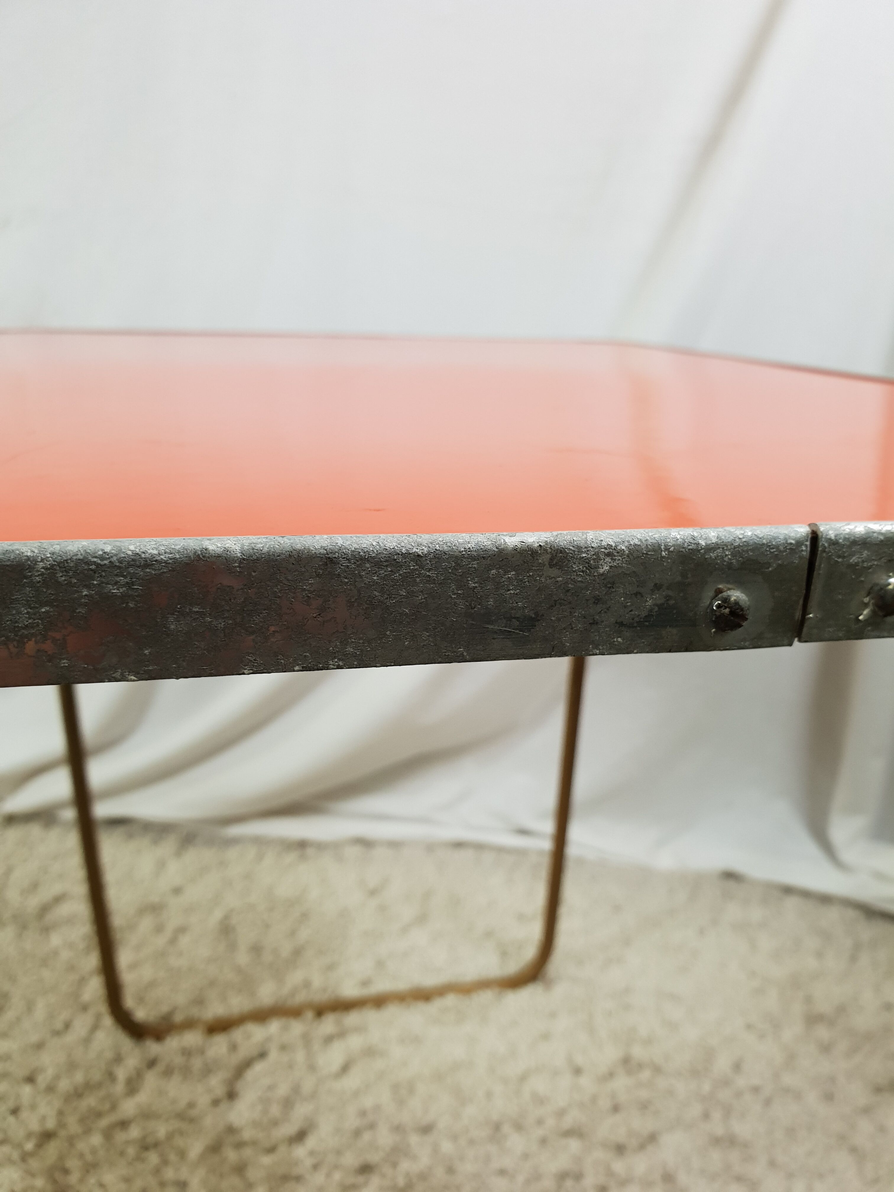 Camping folding orange Lafuma Chantazur 70's table